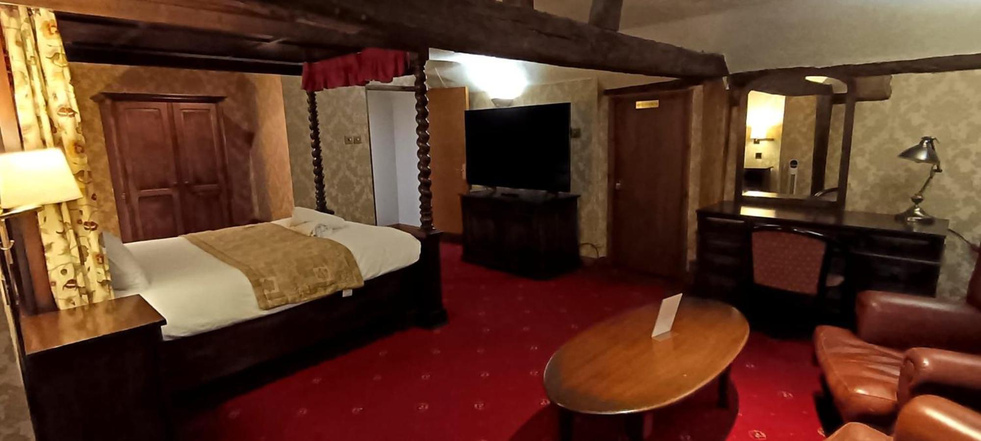 Villare Hitchin Town Centre Экстерьер фото
