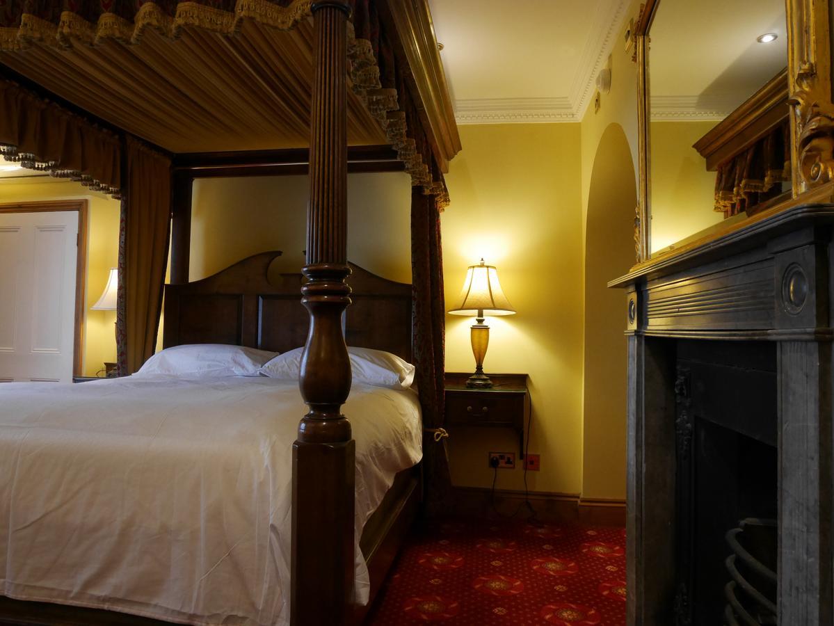 Villare Hitchin Town Centre Экстерьер фото