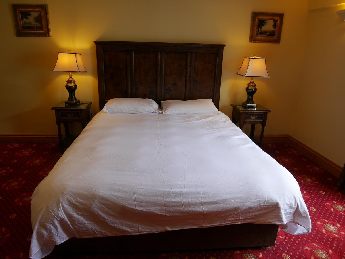 Villare Hitchin Town Centre Экстерьер фото